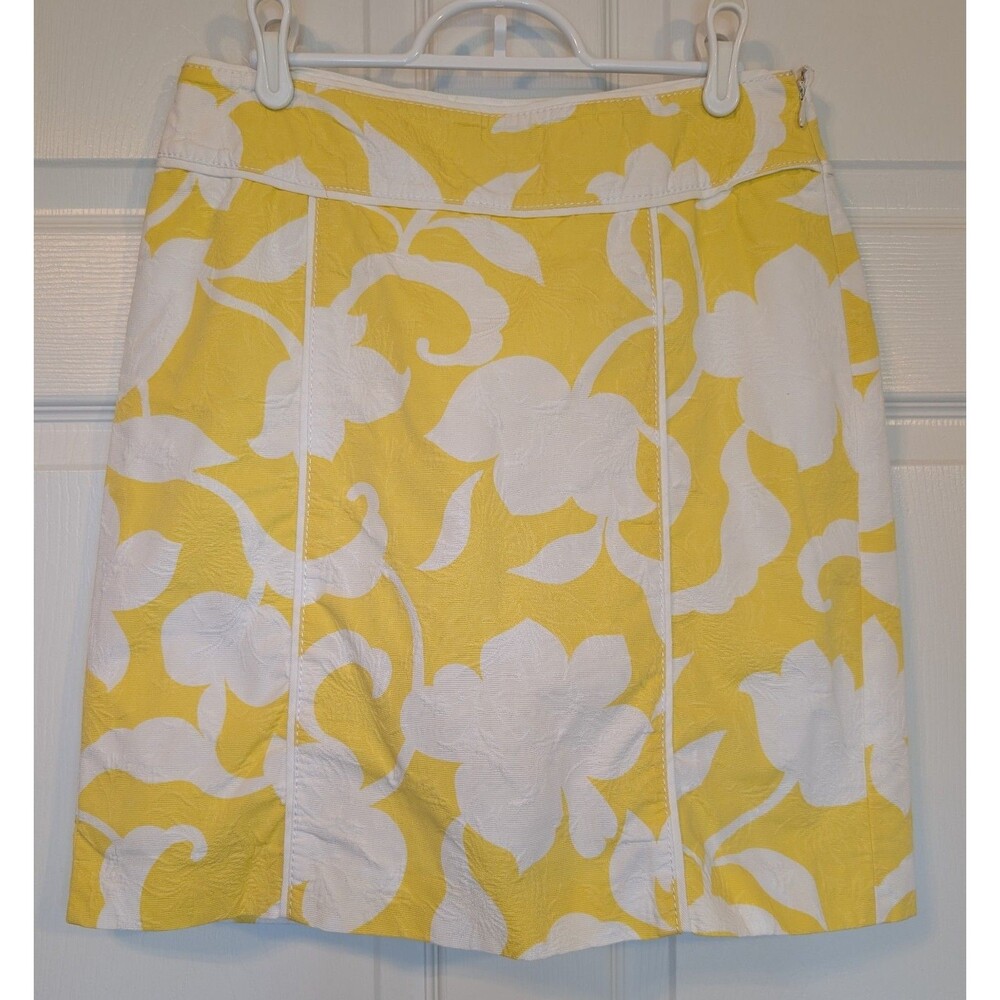 Ann Taylor beautiful yellow Spring floral straight A-line pencil skirt size 6
